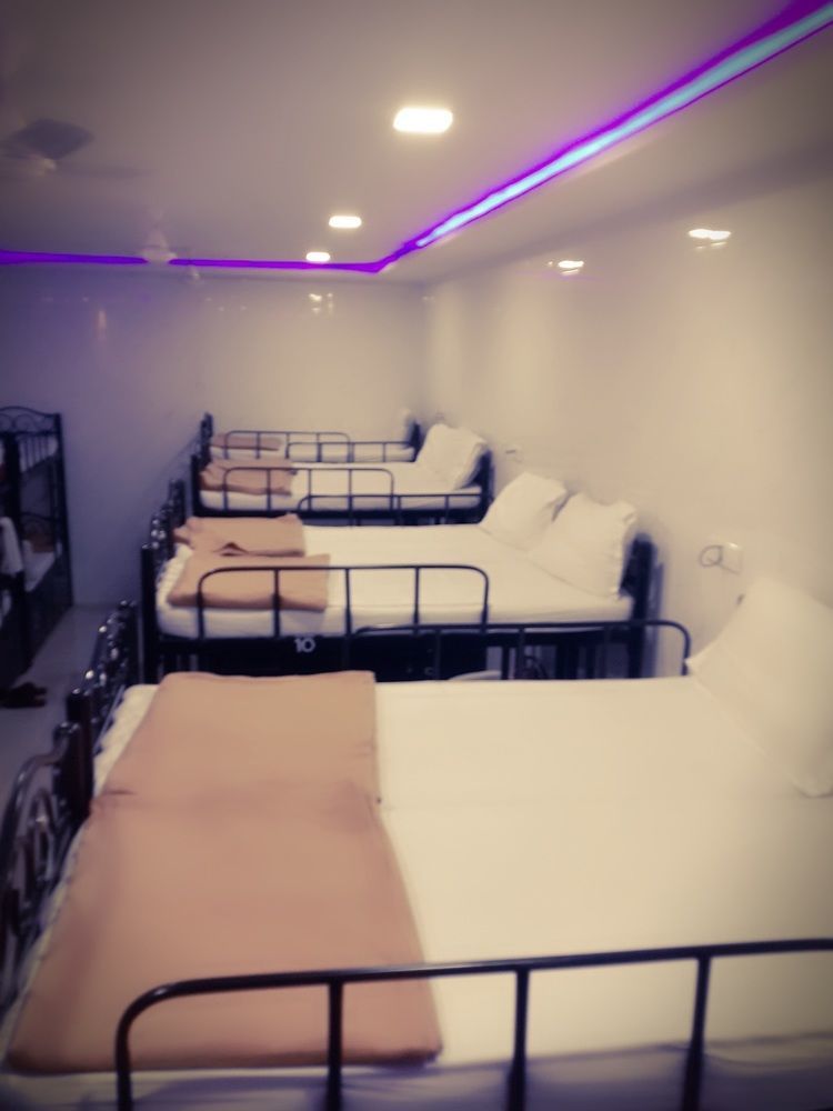 Star Dormitory Bombaim Exterior foto
